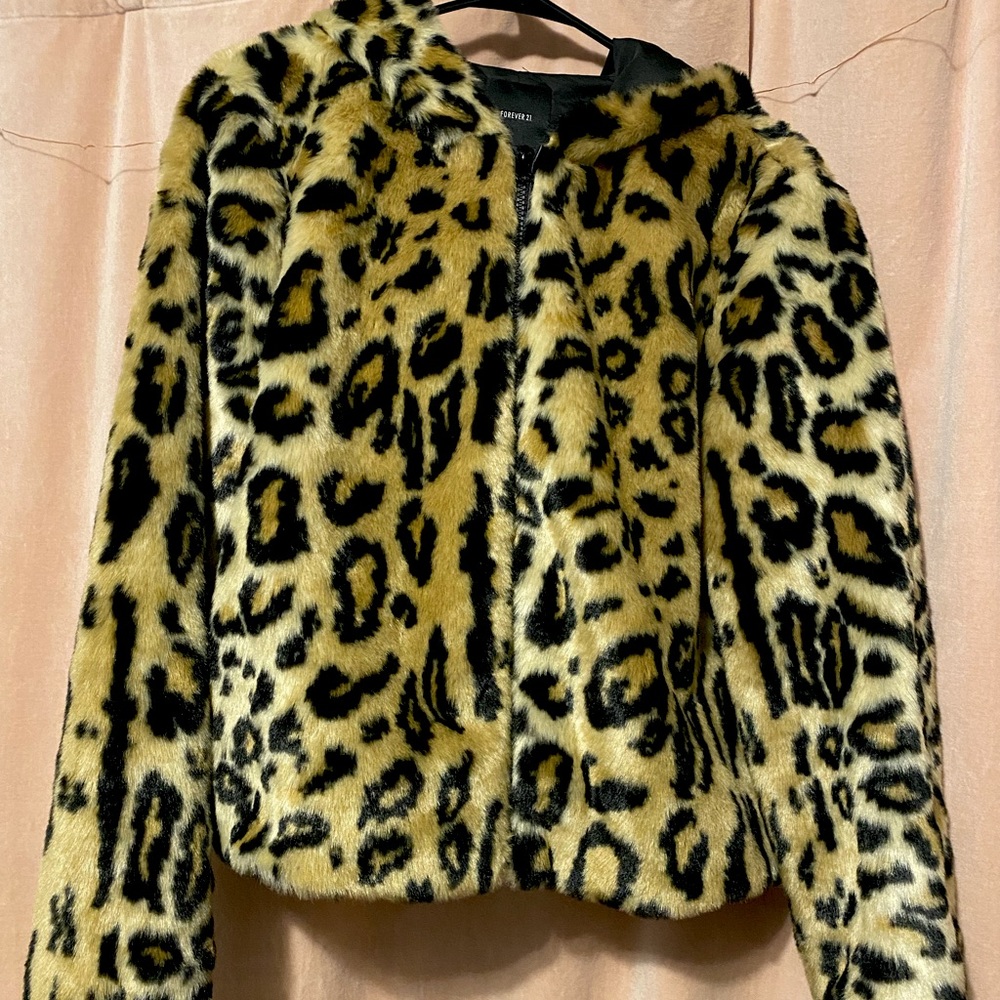 Cheetah Print Jacket Size L Forever 21 - image 1
